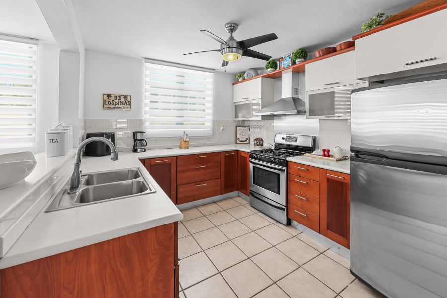 Urb Las Palmas De Cerro Gordo D3 Vega Alta 00692 PR