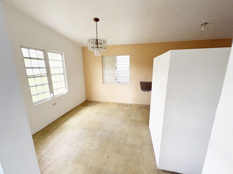 Bo Quebrada Cruz Carr 824 K6 H4 Toa Alta 00953 PR