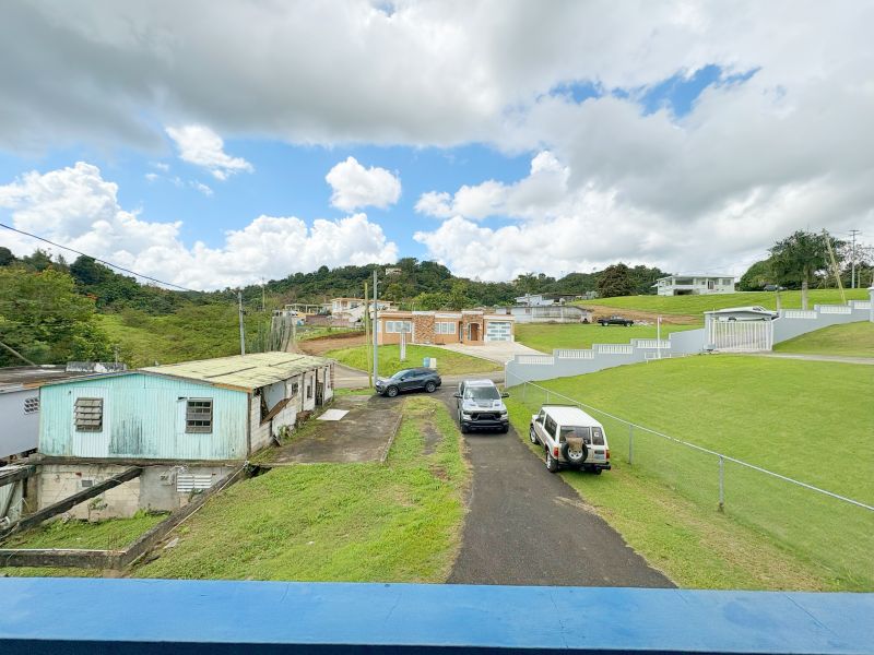 Bo Quebrada Cruz Carr 824 K6 H4 Toa Alta 00953 PR