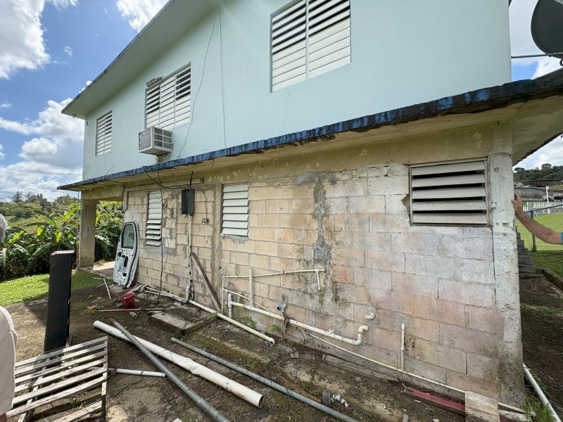 Bo Quebrada Cruz Carr 824 K6 H4 Toa Alta 00953 PR