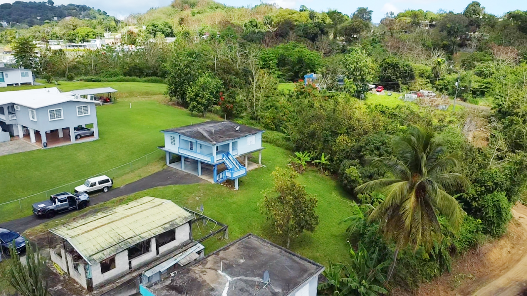 Bo Quebrada Cruz Carr 824 K6 H4 Toa Alta 00953 PR