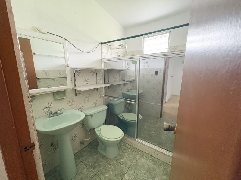 Bo Quebrada Cruz Carr 824 K6 H4 Toa Alta 00953 PR