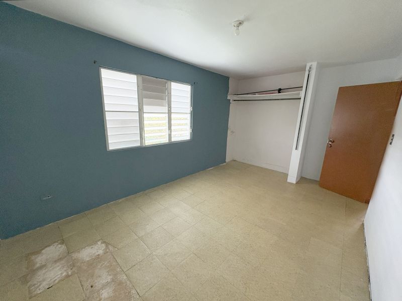 Bo Quebrada Cruz Carr 824 K6 H4 Toa Alta 00953 PR