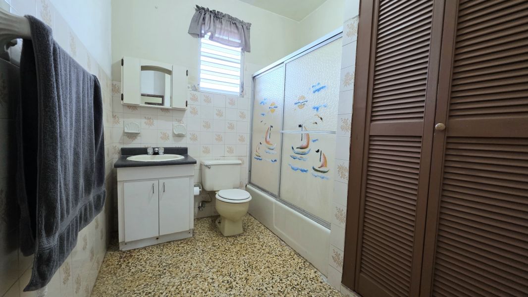 926 Bo Guerrero Calle Mexico Isabela 00662 PR