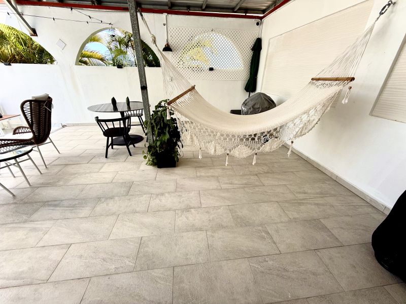 B8 Calle 8 Urb Altamira Fajardo 00738 PR