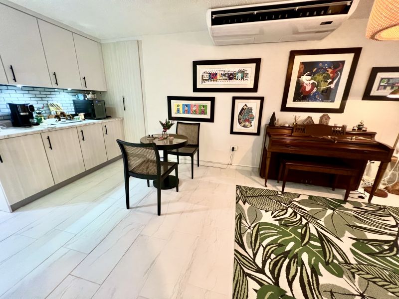 B8 Calle 8 Urb Altamira Fajardo 00738 PR