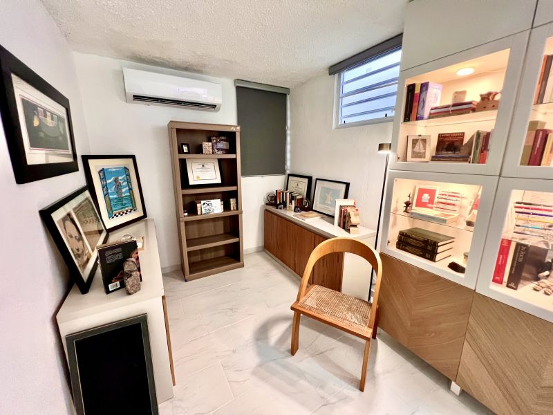 B8 Calle 8 Urb Altamira Fajardo 00738 PR