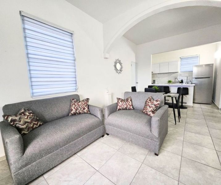 105 Betances Apt #4 Vega Baja 00674 PR