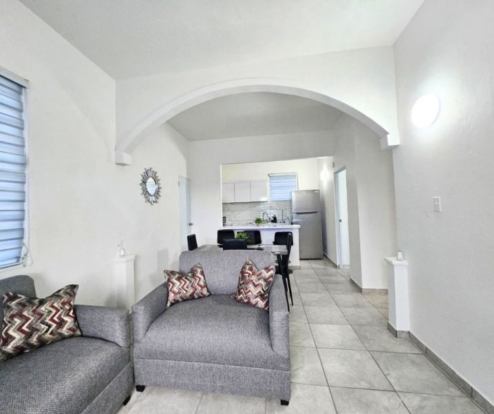 105 Betances Apt #4 Vega Baja 00674 PR