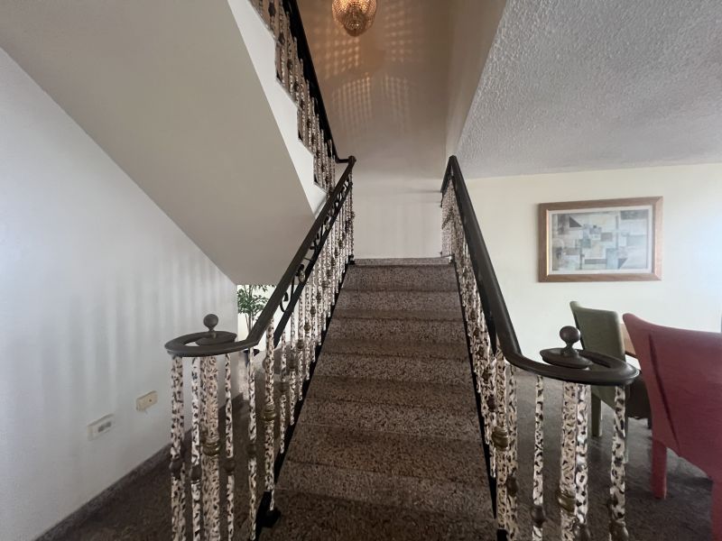 Calle 9 G12 Urb Estancias De San Fernando Carolina 00985 PR