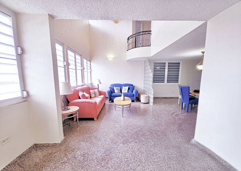 Calle 9 G12 Urb Estancias De San Fernando Carolina 00985 PR