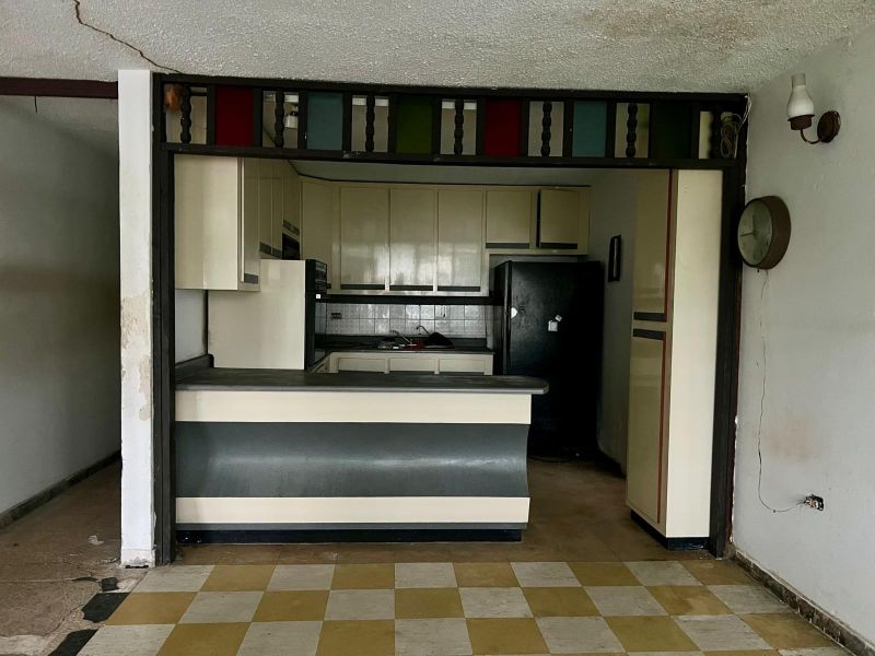 Urb River View E-19 Calle 4 Bayamon 00961 PR