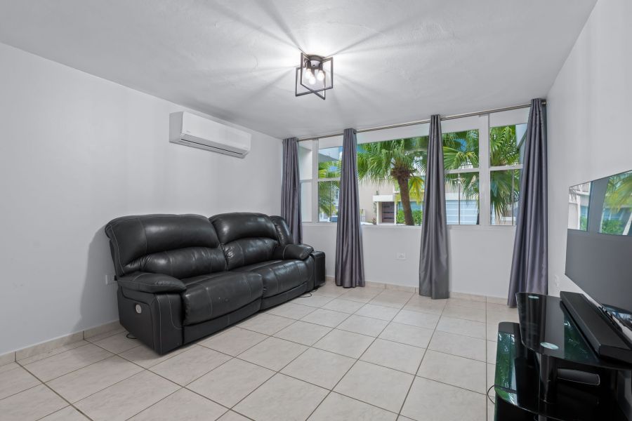 335 Calle Tiburon Urb Paseo Las Olas, Dorado - 11