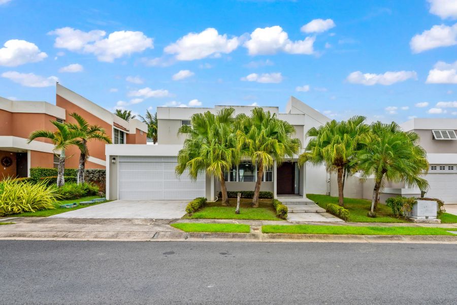 335 Calle Tiburon Urb Paseo Las Olas, Dorado - 1