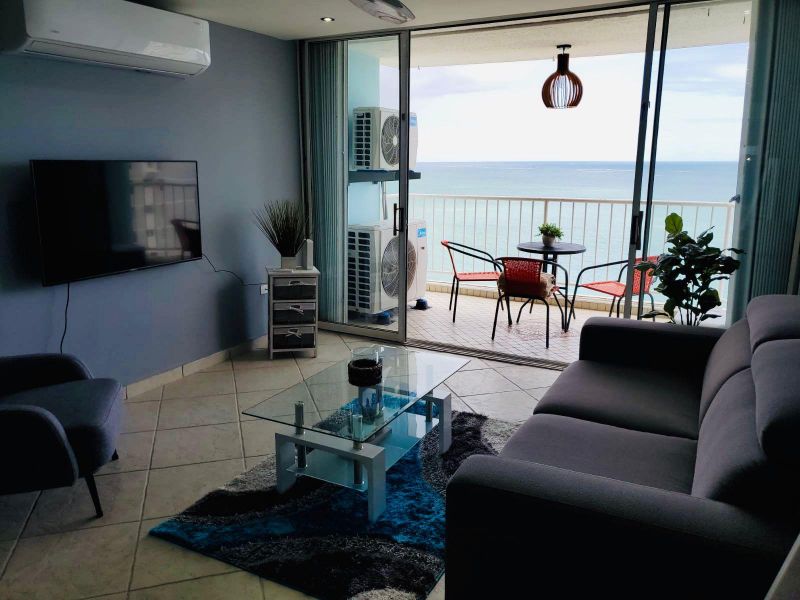 36 Calle Gardenia (reina Del Mar) 17b Carolina 00979 PR