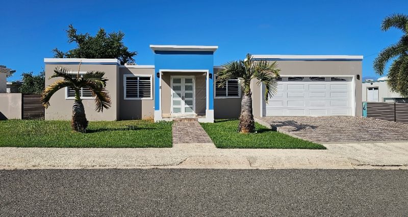 Carr 459 Km 9.8 Int Calle Roble Lote 3 Bo Montaña Aguadilla 00690 PR