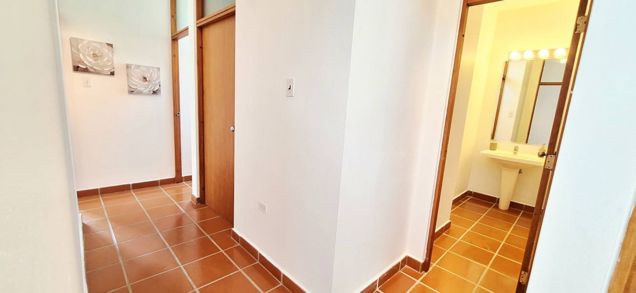 Cond Dorado Club Apt #2706 Vega Alta 00692 PR