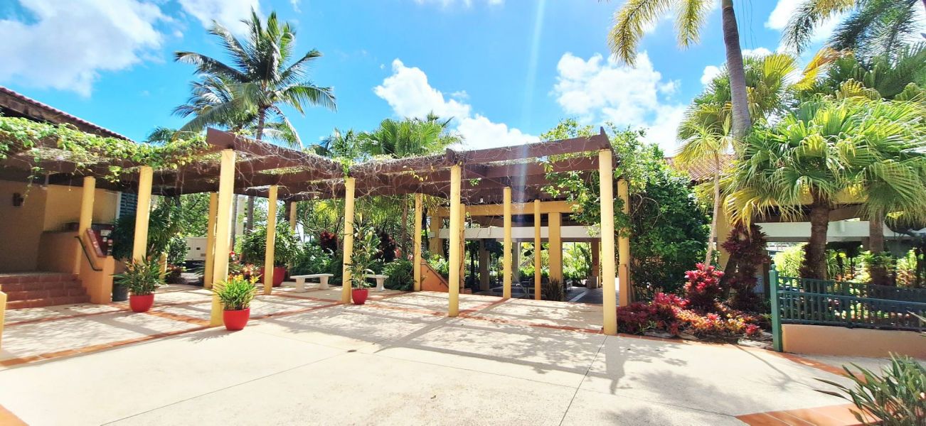 Cond Dorado Club Apt #2706 Vega Alta 00692 PR