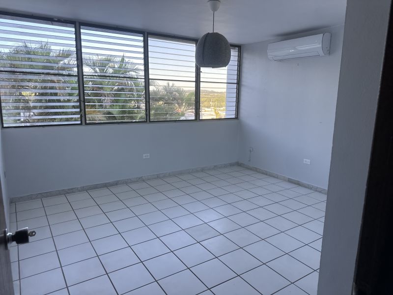 Urb Villa Del Monte Calle Monte Alto 305 Toa Alta 00953 PR