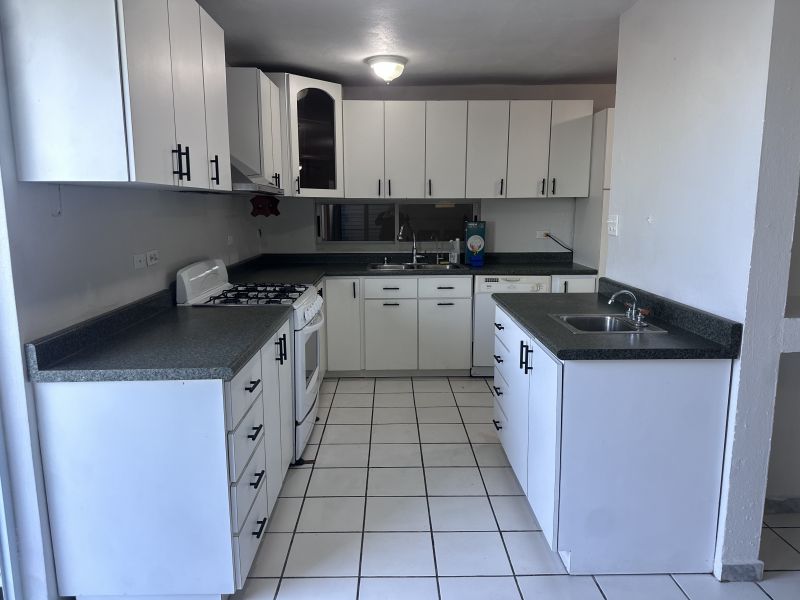 Urb Villa Del Monte Calle Monte Alto 305 Toa Alta 00953 PR