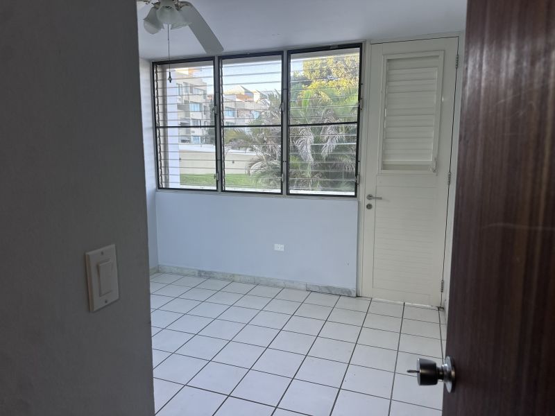 Urb Villa Del Monte Calle Monte Alto 305 Toa Alta 00953 PR