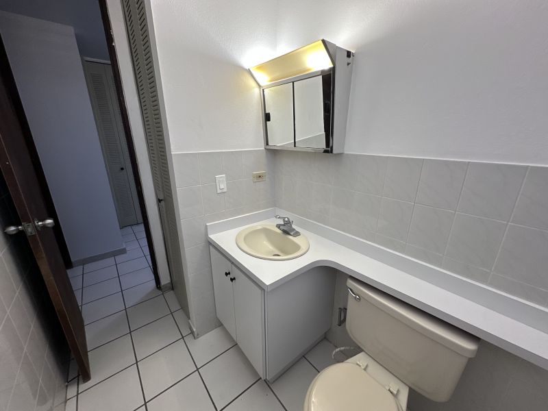 Urb Villa Del Monte Calle Monte Alto 305 Toa Alta 00953 PR