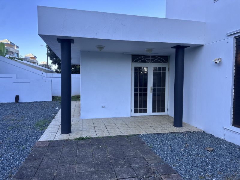 Urb Villa Del Monte Calle Monte Alto 305 Toa Alta 00953 PR