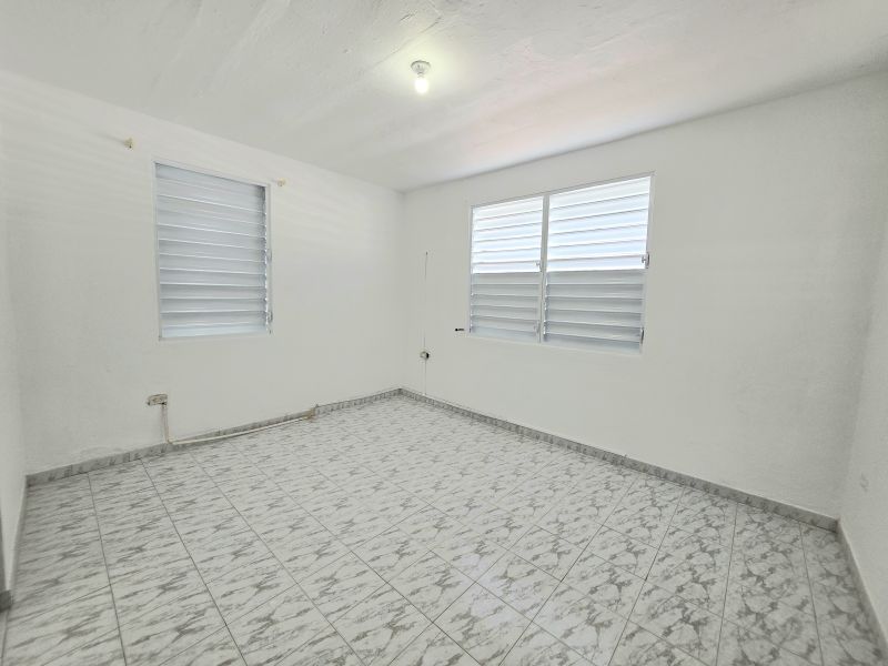 Bo Borinquen 111 Calle Harrison, Aguadilla - 5