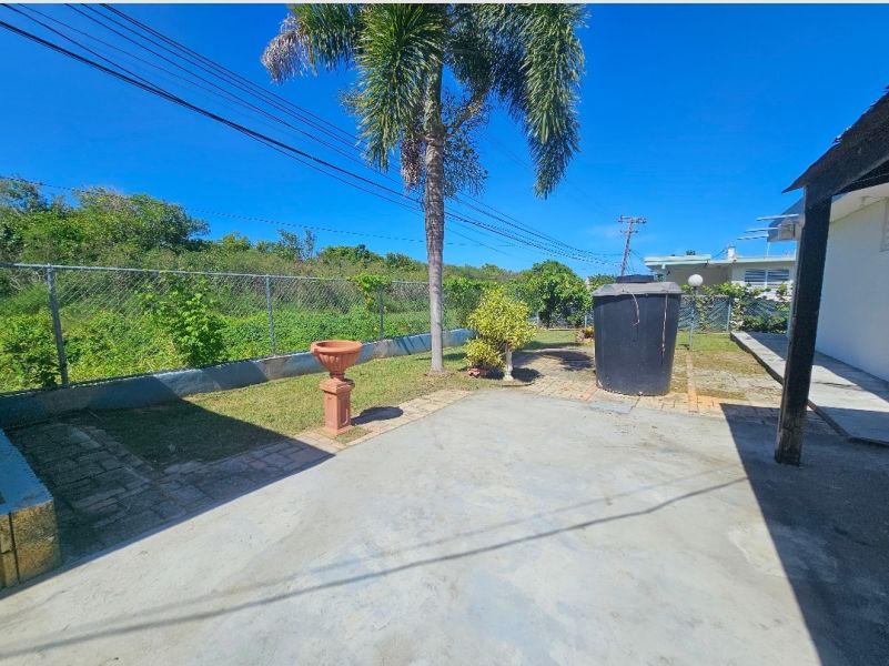 Bo Borinquen 111 Calle Harrison Aguadilla 00603 PR