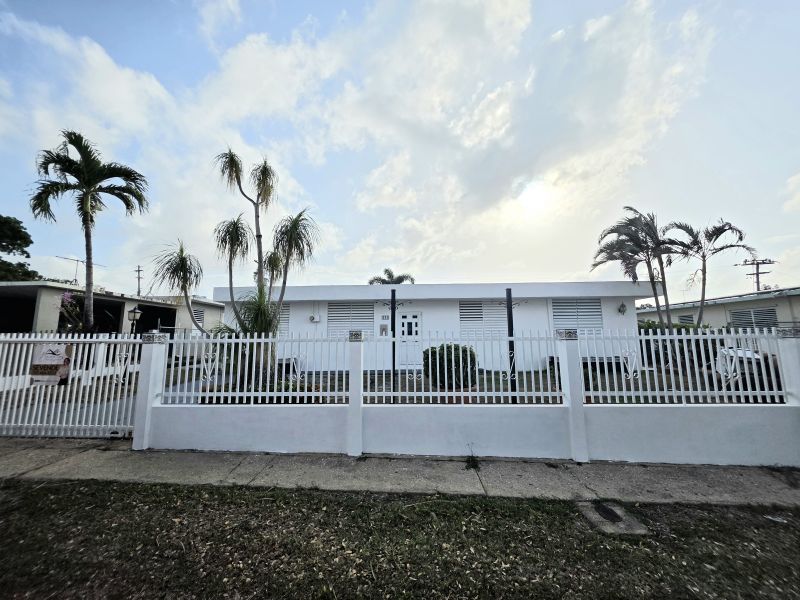 Bo Borinquen 111 Calle Harrison, Aguadilla - 1