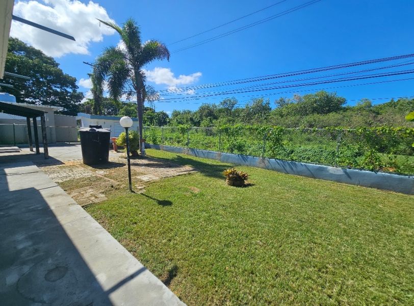 Bo Borinquen 111 Calle Harrison, Aguadilla - 13
