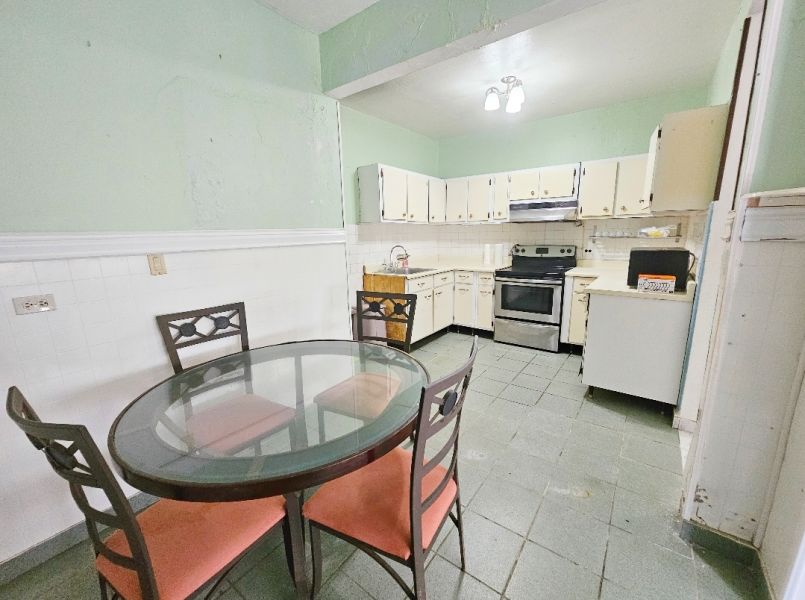 Bo Borinquen 111 Calle Harrison Aguadilla 00603 PR