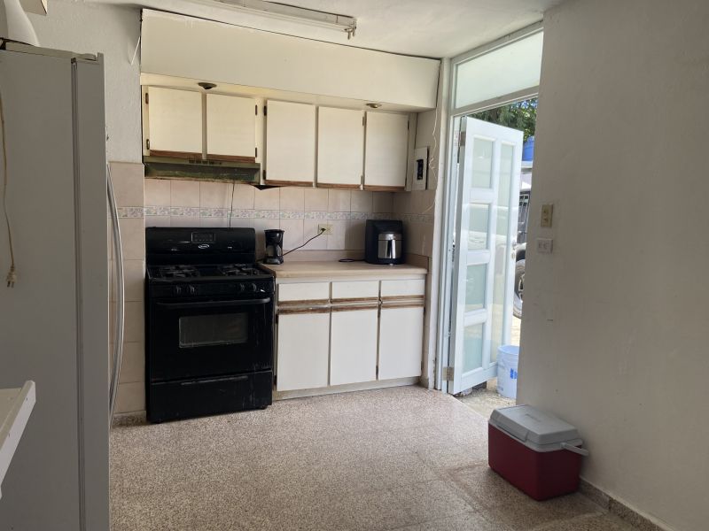Urb Villas De Loiza F14 Calle 3 Loiza 00772 PR