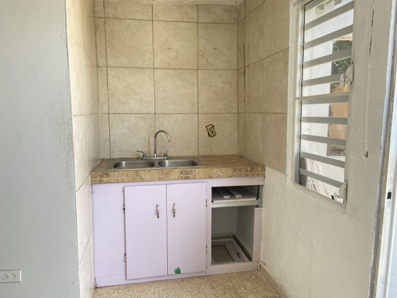 Urb Villas De Loiza F14 Calle 3 Loiza 00772 PR