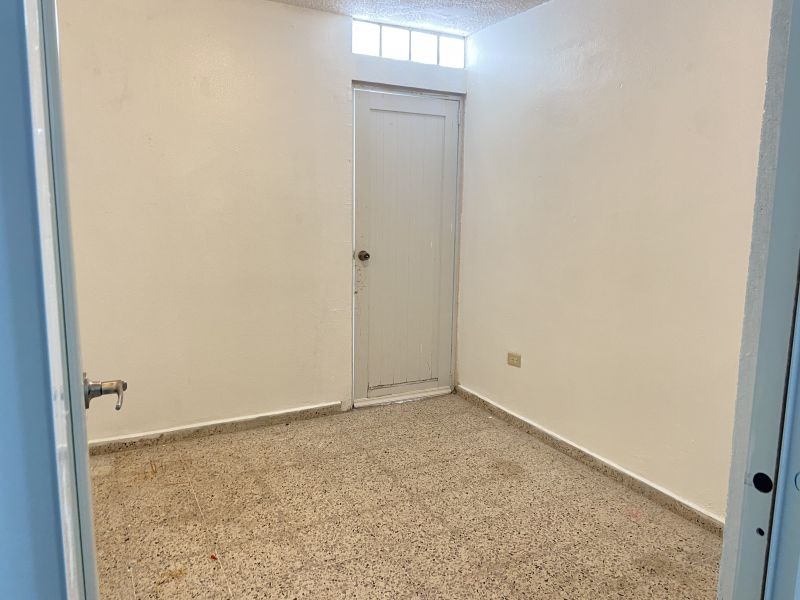 Urb Villas De Loiza F14 Calle 3 Loiza 00772 PR