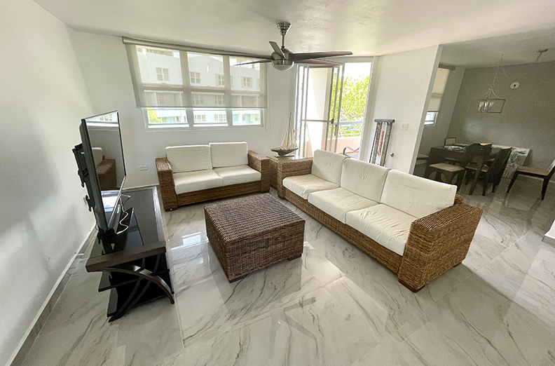 Chalets De La Playa Apt 429 Edif Marbella Vega Baja 00693 PR