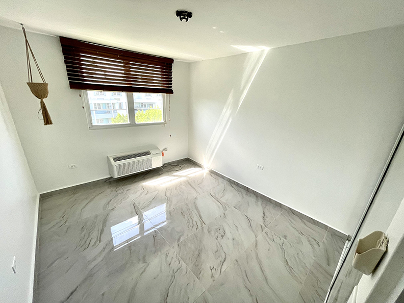 Chalets De La Playa Apt 429 Edif Marbella Vega Baja 00693 PR