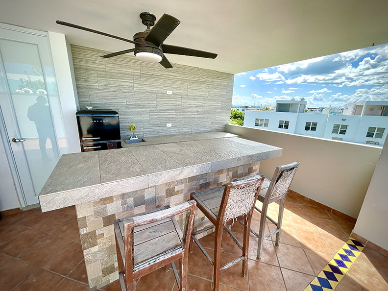 Chalets De La Playa Apt 429 Edif Marbella Vega Baja 00693 PR