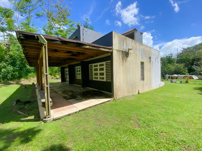 3 Sr 829 Int La Cuesta, Bayamon - 12