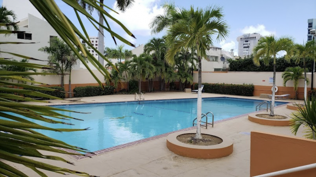 Cond Saint Tropez Ave Isla Verde 6267 Apt 5-q Carolina 00984 PR