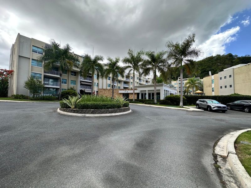 Cond Alamanda Apt 2074, Guaynabo - 3