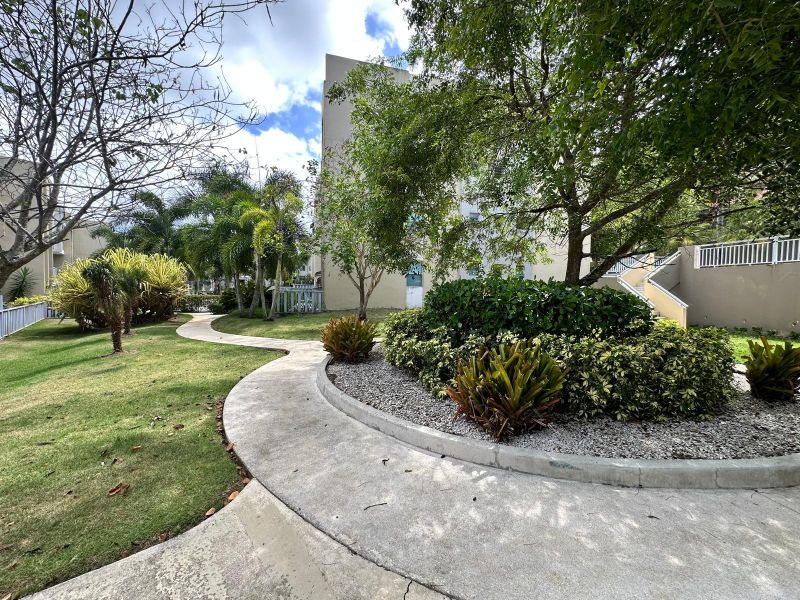 Cond Alamanda Apt 2074, Guaynabo - 26