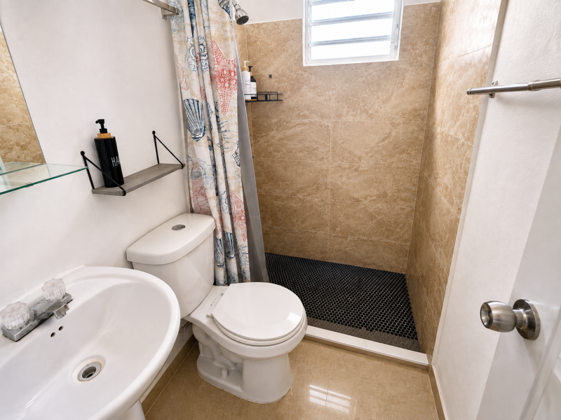 Urb Villa Carolina 239-21 Calle 613, Carolina - 7