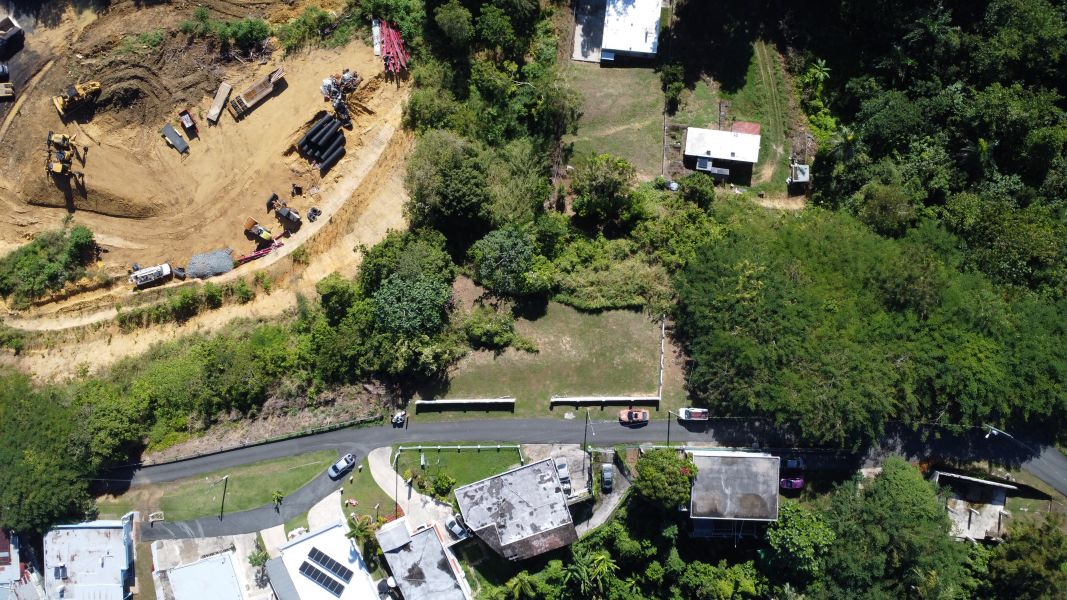 Carr 155 Km 56.9 Sector La Lomita Bo Franquez Morovis 00687 PR