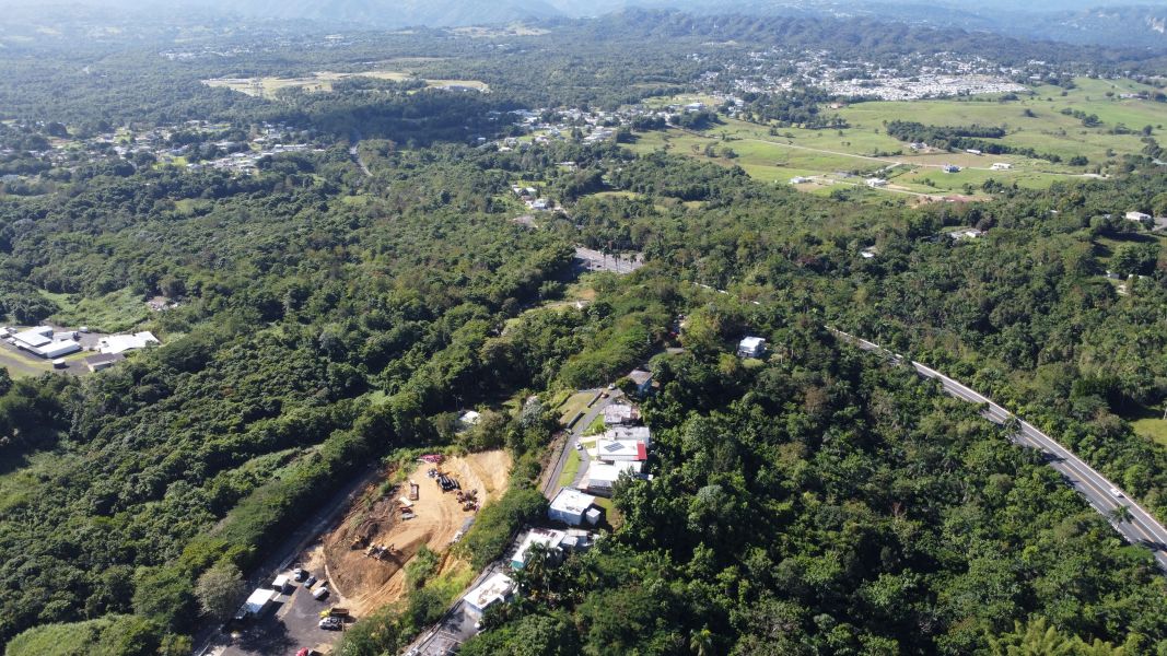 Carr 155 Km 56.9 Sector La Lomita Bo Franquez Morovis 00687 PR