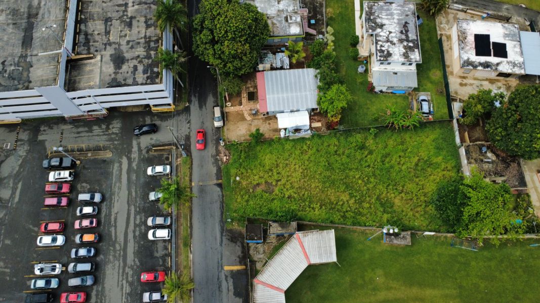 Bo C Davila 161, Manati - 2