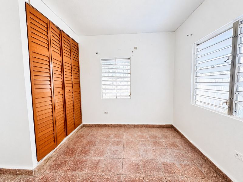 Urb Santa Clara 28 Calle Fulgor, Ponce - 9