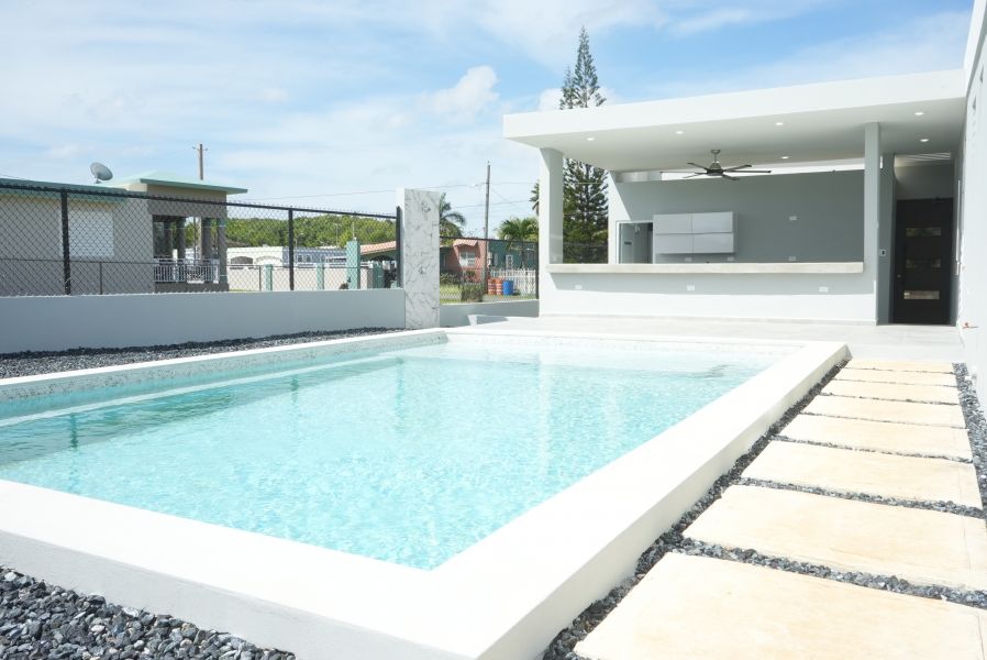 Bo Cotto Calle Apolonio Velez Pr 113 Isabela 00662 PR