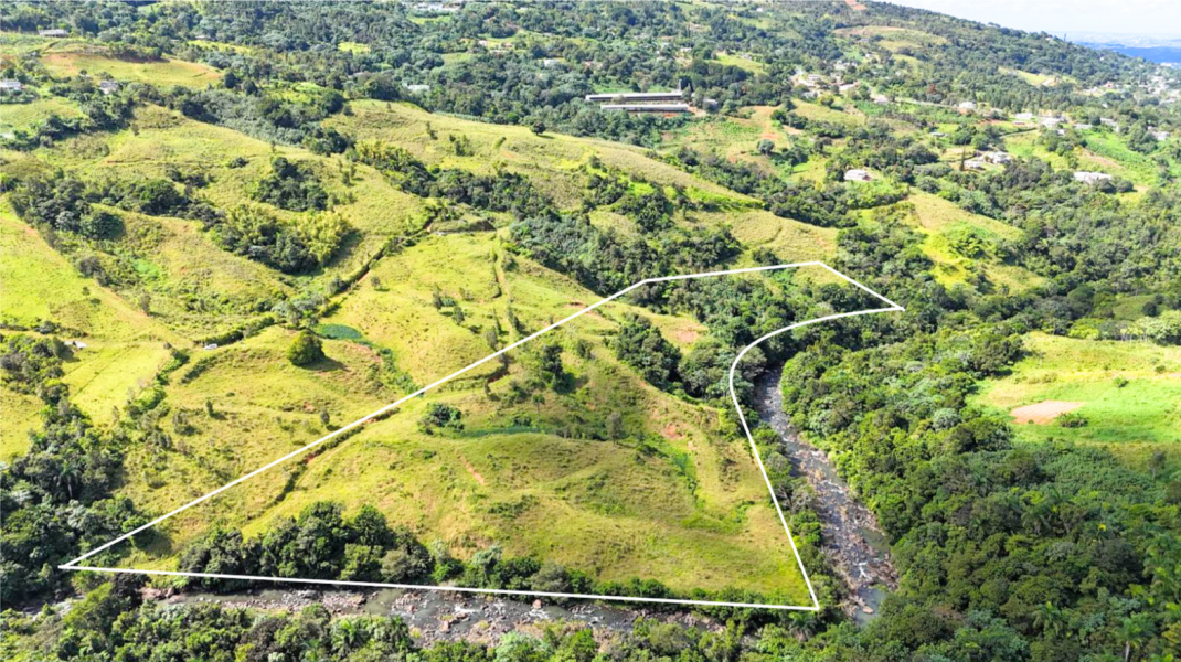 Carr 956 Km 10.0 Cam Adolfo Reyes Final Bo Guzman Rio Grande 00745 PR