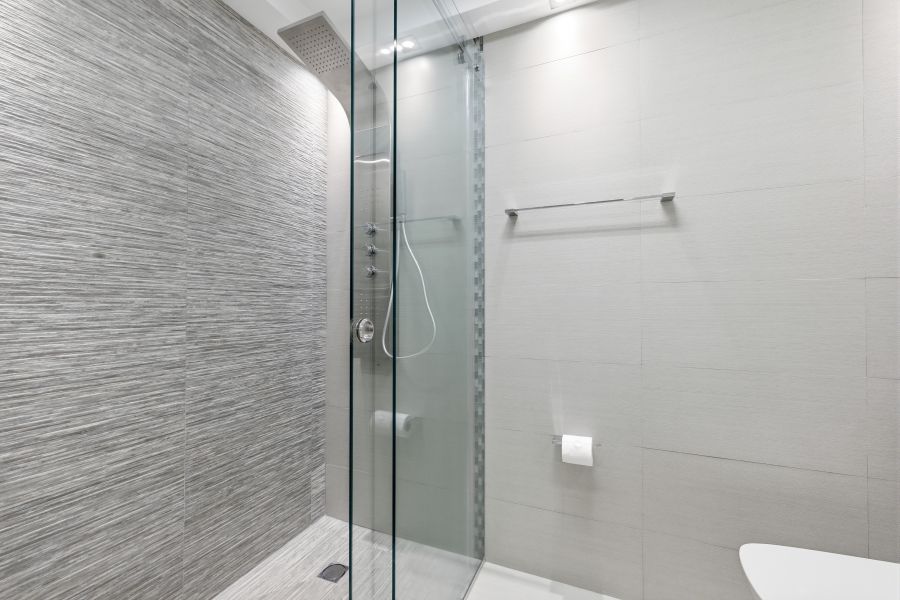 Cond Los Pinos Este 6410 Ave Isla Verde Apt 3a Carolina 00979 PR